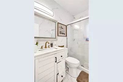 1675 NE 160th St, North Miami Beach, FL 33162 - Photo 15