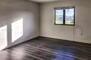 470 NE 194th Terrace, Miami, FL 33179 - Photo 13