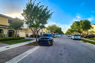 470 NE 194th Terrace, Miami, FL 33179 - Photo 29