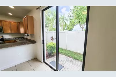 470 NE 194th Ter #470, Miami, FL 33179 - Photo 7