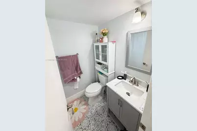 5290 W 21st Ct #301, Hialeah, FL 33016 - Photo 11