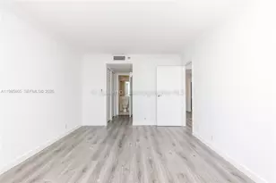 7601 E Treasure Dr, North Bay Village, FL 33141 - Photo 15