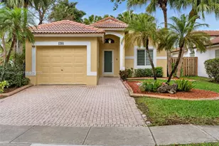 1208 NW 170th Ave, Pembroke Pines, FL 33028 - Photo 1