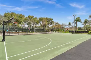 1208 NW 170th Ave, Pembroke Pines, FL 33028 - Photo 33