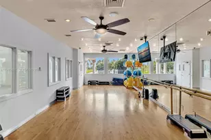 1208 NW 170th Ave, Pembroke Pines, FL 33028 - Photo 27