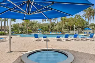 1208 NW 170th Ave, Pembroke Pines, FL 33028 - Photo 31