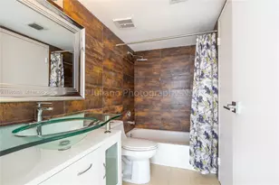 7601 E Treasure Dr, North Bay Village, FL 33141 - Photo 19