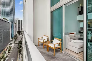 300 S Biscayne Blvd, Miami, FL 33131 - Photo 45