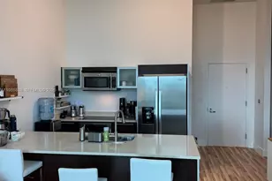 1900 N Bayshore Dr, Miami, FL 33132 - Photo 21