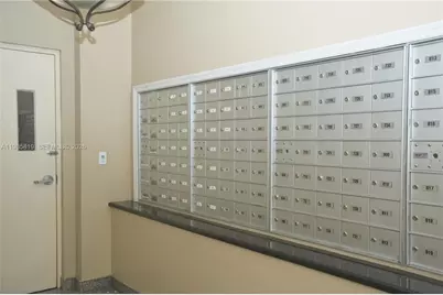 1805 Ponce De Leon Blvd #823, Coral Gables, FL 33134 - Photo 17