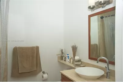 1805 Ponce De Leon Blvd #823, Coral Gables, FL 33134 - Photo 9