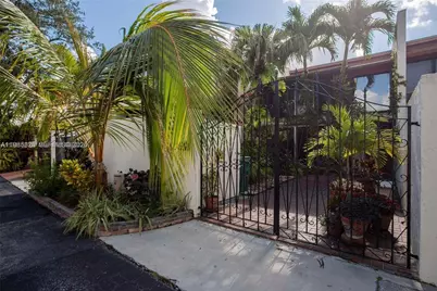 10449 SW 78th St, Miami, FL 33173 - Photo 29