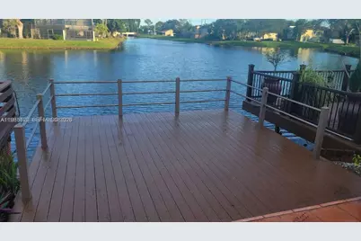 10449 SW 78th St, Miami, FL 33173 - Photo 23