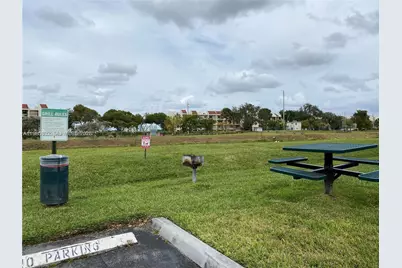 2881 N Oakland Forest Dr #210, Oakland Park, FL 33309 - Photo 31