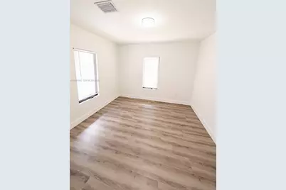618 SW 21st Ave #2, Miami, FL 33135 - Photo 7