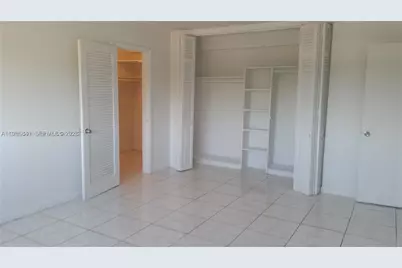 11840 NE 19th Dr #27, North Miami, FL 33181 - Photo 7