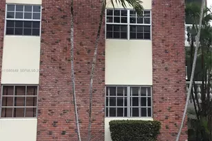 2424 SE 17th Causeway, Fort Lauderdale, FL 33316 - Photo 5