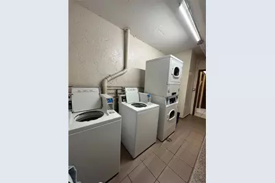 4713 NW 7th St #406-1, Miami, FL 33126 - Photo 13