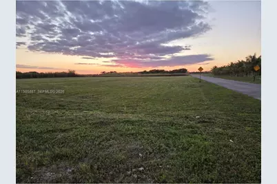 35250 SW 218th Ave, Homestead, FL 33034 - Photo 5