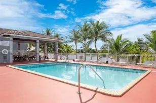 7110 NW 173rd Dr, Hialeah, FL 33015 - Photo 37