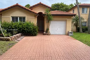 14117 N Forest Oak Cir, Davie, FL 33325 - Photo 1