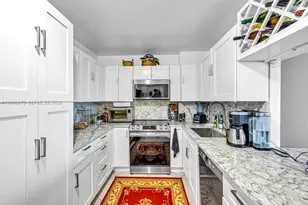 100 Bayview Dr, Sunny Isles Beach, FL 33160 - Photo 15