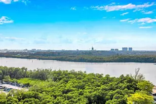 100 Bayview Dr, Sunny Isles Beach, FL 33160 - Photo 27