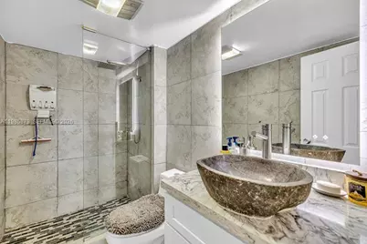 100 Bayview Dr #228, Sunny Isles Beach, FL 33160 - Photo 19