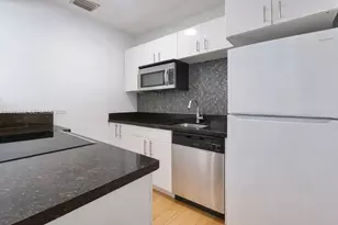 1001 7th St, Miami Beach, FL 33139 - Photo 7