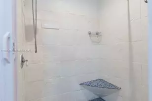 1474 NE 48th Ct, Pompano Beach, FL 33064 - Photo 11