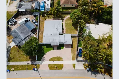 1474 NE 48th Ct, Pompano Beach, FL 33064 - Photo 47