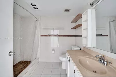 4001 Hillcrest Dr #602-4, Hollywood, FL 33021 - Photo 41