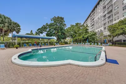 4001 Hillcrest Dr #602-4, Hollywood, FL 33021 - Photo 83