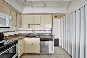 4001 Hillcrest Dr, Hollywood, FL 33021 - Photo 29