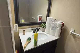 4136 Inverrary Dr, Lauderhill, FL 33319 - Photo 17