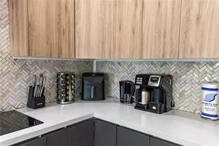 5100 NW 76th Pl, Fort Lauderdale, FL 33073 - Photo 23