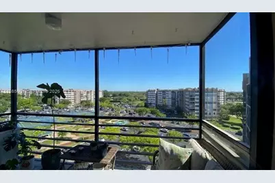 1100 Saint Charles Pl #PH15, Pembroke Pines, FL 33026 - Photo 21