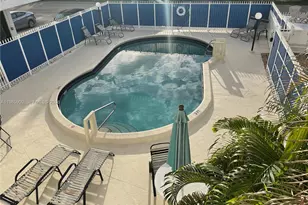 11685 Canal Dr, North Miami, FL 33181 - Photo 13