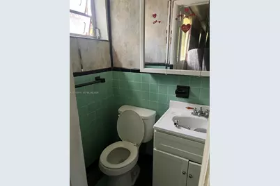 19531 NW 1st Pl, Miami Gardens, FL 33169 - Photo 3