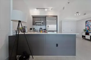 500 Brickell Ave, Miami, FL 33131 - Photo 5