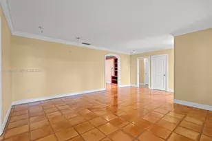 13276 SW 58th Ct, Pinecrest, FL 33156 - Photo 9