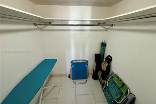 2625 Collins Ave, Miami Beach, FL 33140 - Photo 9