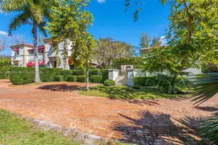 9401 Journey's End Rd, Coral Gables, FL 33156 - Photo 7