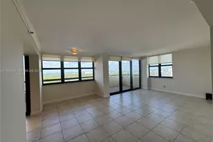 2555 Collins Ave, Miami Beach, FL 33140 - Photo 35