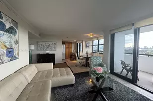 2555 Collins Ave, Miami Beach, FL 33140 - Photo 71