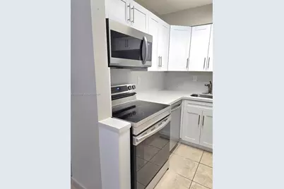 8701 SW 141st St #B2, Palmetto Bay, FL 33176 - Photo 7