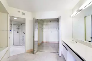 19101 NE 36th Ct, Aventura, FL 33180 - Photo 11