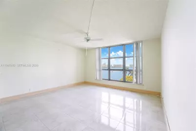 19101 NE 36th Ct #705, Aventura, FL 33180 - Photo 7