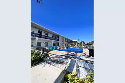 708 Victoria Dr #101, Cape Coral, FL 33904 - Photo 3