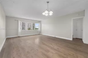 1700 NE 105th St, Miami Shores, FL 33138 - Photo 3